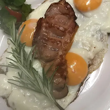 Karina Guest house 4*